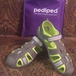 PEDIPED FOOTWEAR SYSTEM SANDALS